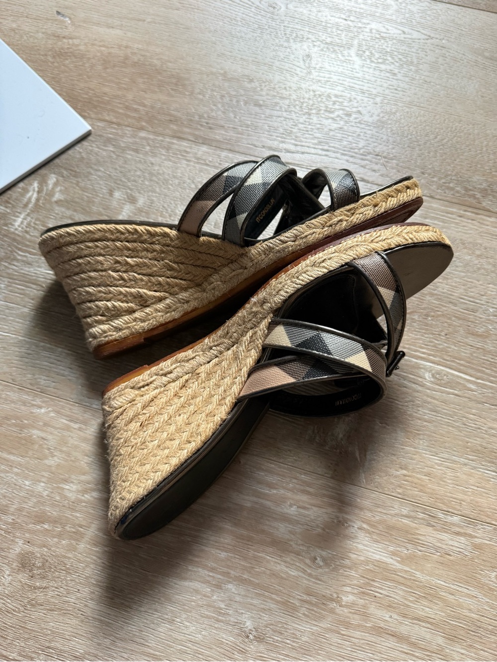 Burberry Nova Check Espadrille Wedge Sandals size 39 - Picture 5 of 6